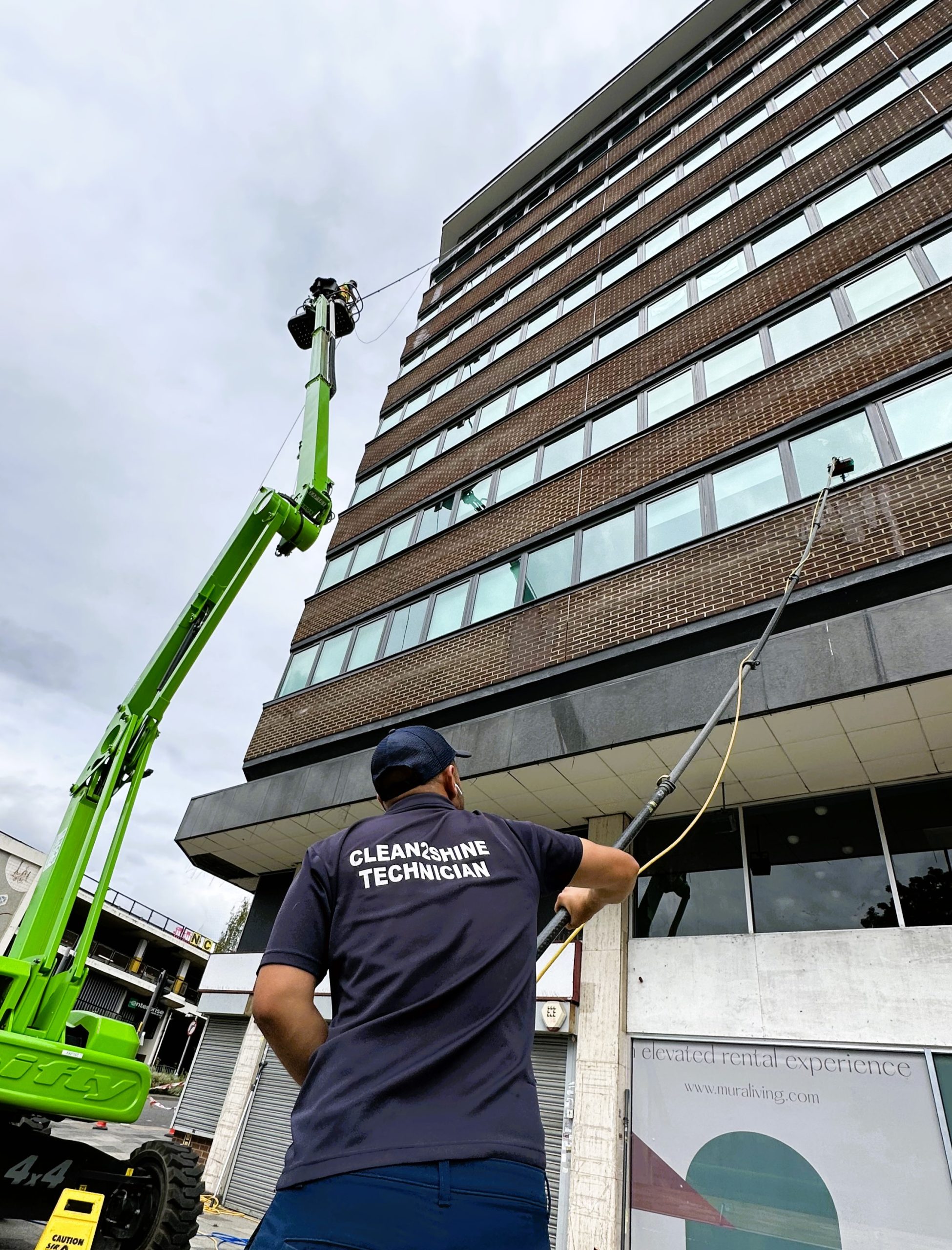 local window cleaner in willesden and kensal green